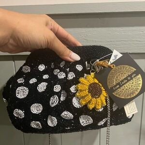TikTok Viral Black and White Beaded Clutch with Sunflower Charm